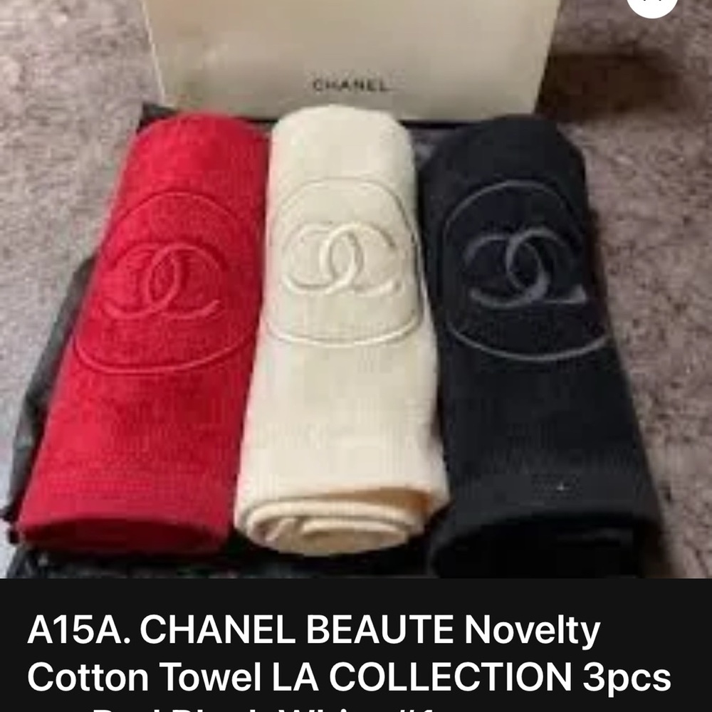 CHANEL Red, Cream, and Black Towel Set